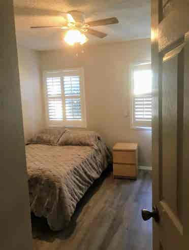 Room for rent,Shared restroom. $