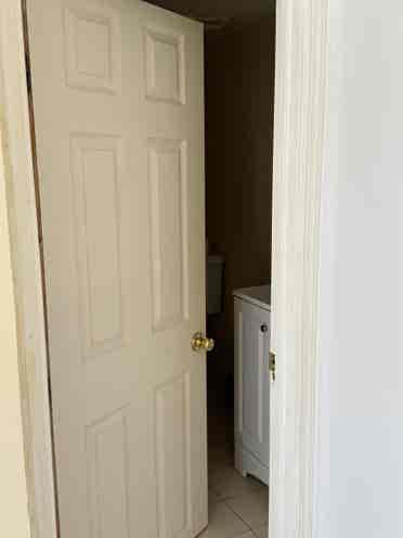 1 bedroom and 1 bath n backyard