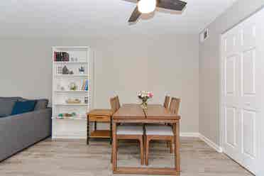 Commuter friendly location near
