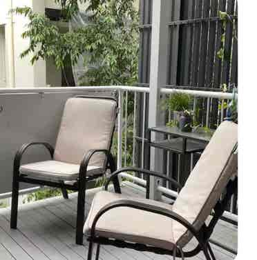 Cost Ensuite  min from city