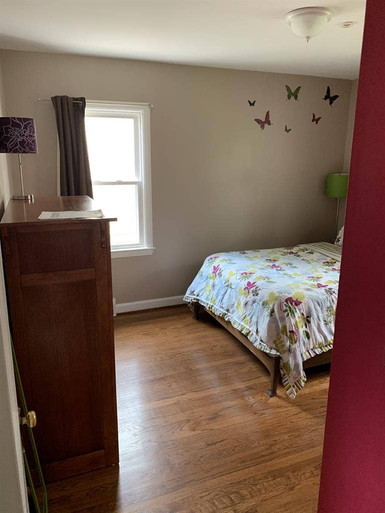 Large Room in Downtown Ferndale