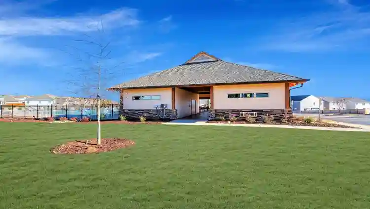 FEM ROOMMATE WANTED Boiling Springs