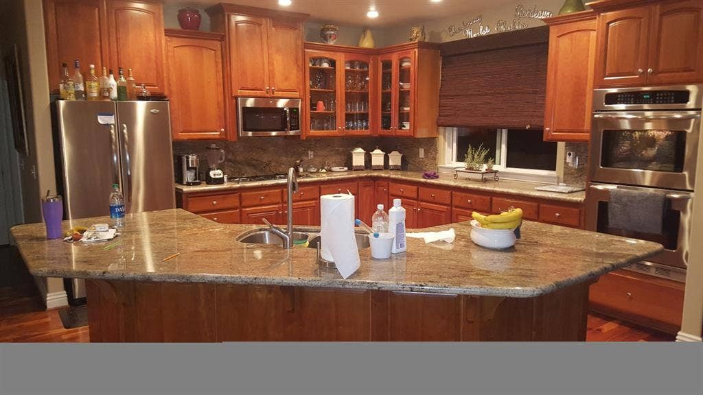 Room for RENT.
BEAUTIFUL LOCATION.