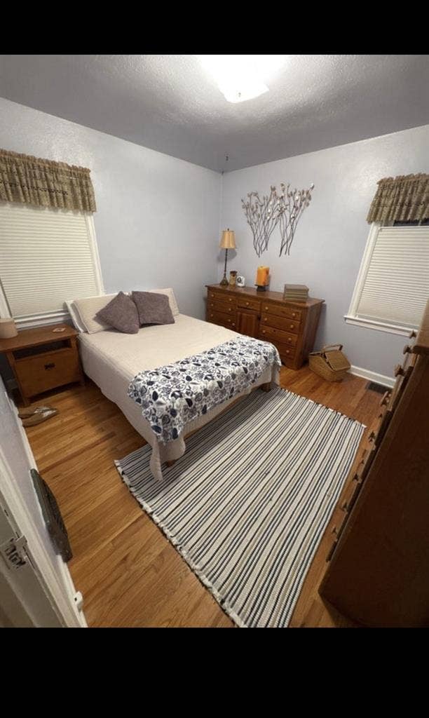 Room to Rent in Avenues