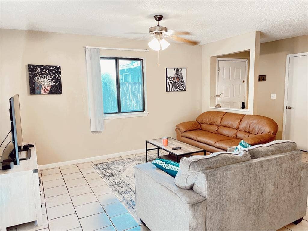Bedroom in Fort Walton Beach 🏠