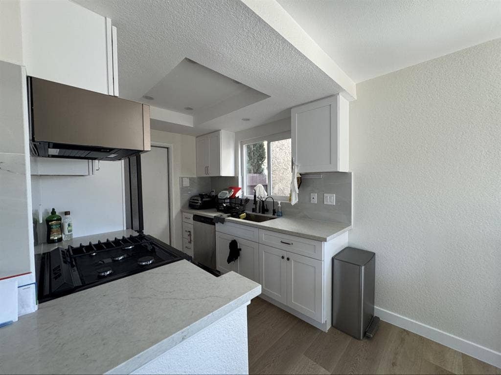 RENOVATED! B Gated Home