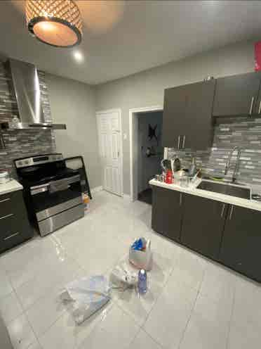 Big Room for Rent in a 3BHK House