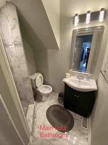 Big Room for Rent in a 3BHK House