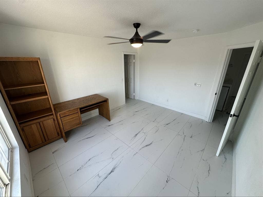 Monthly rental - minimum 3 months