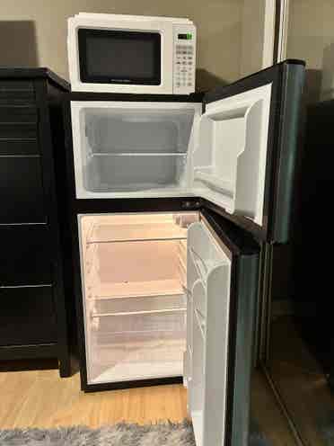 Furnished quiet room for rent