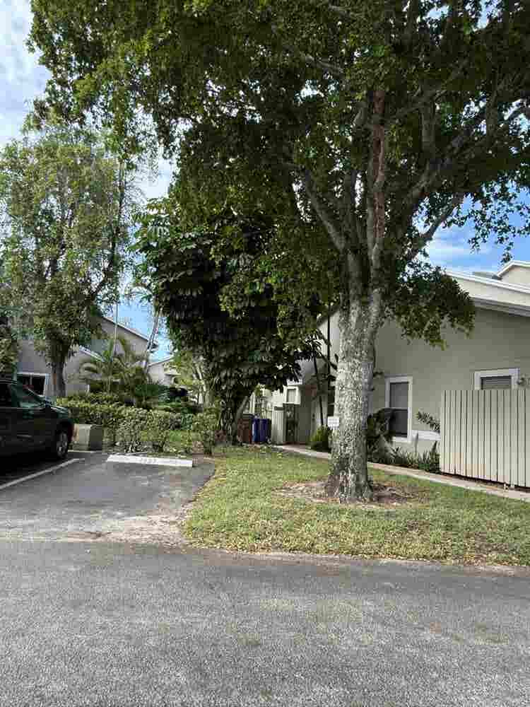 1 bedroom + parking + Bathroom