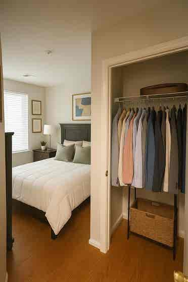 Private Bedroom with En-suite Bath