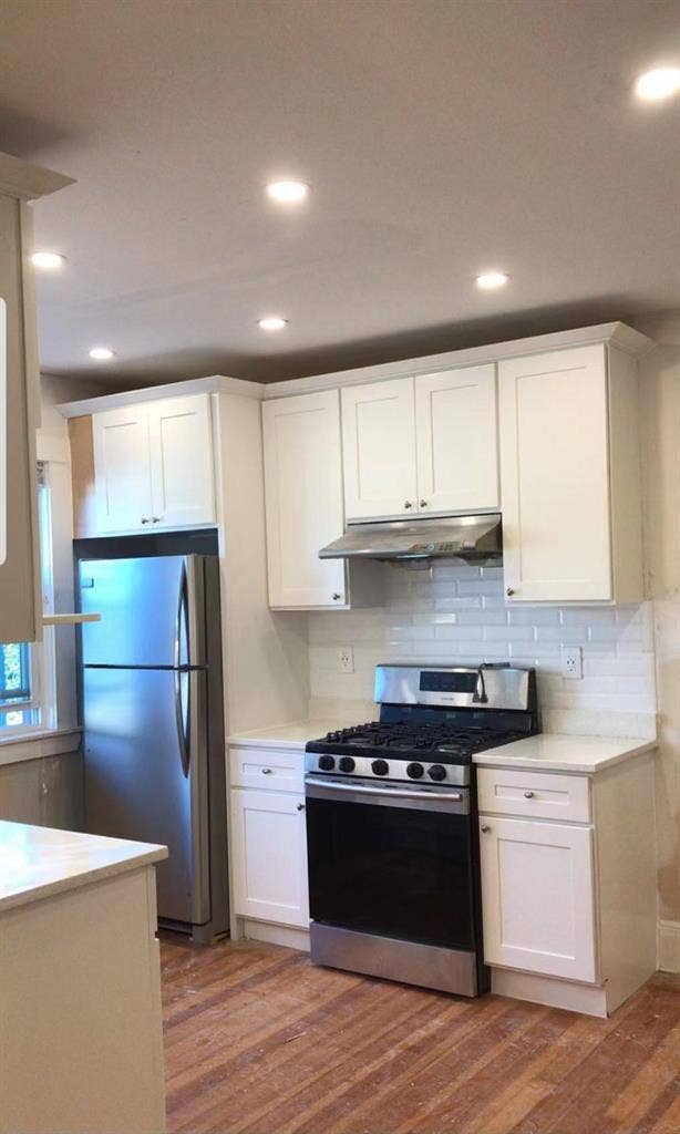 8 min walk to Jamaica plain line T