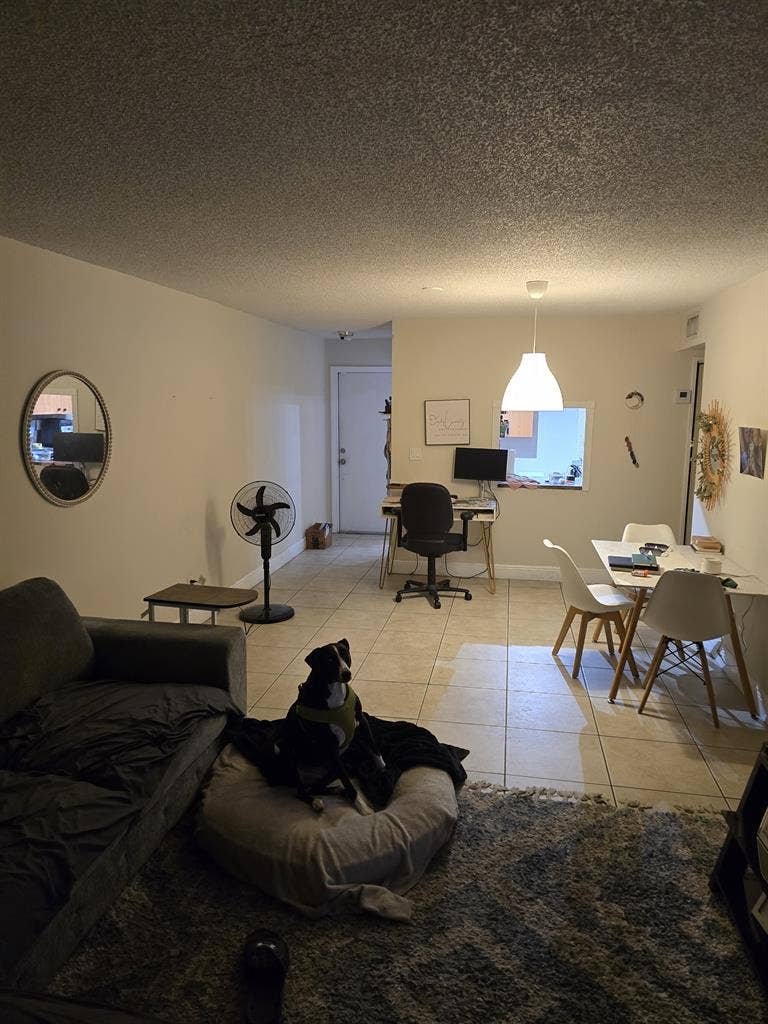 Furnished private room/br