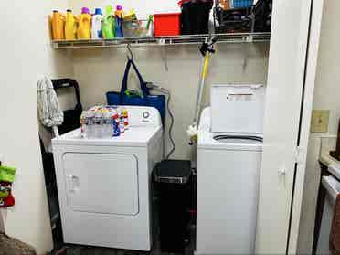 RM FOR RENT $/mo-all included