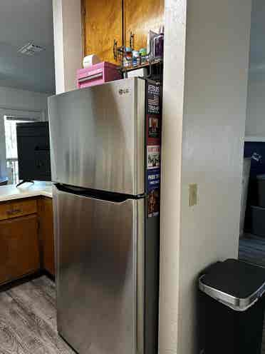 RM FOR RENT $/mo-all included