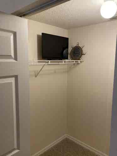 Christian man looking for roommate
