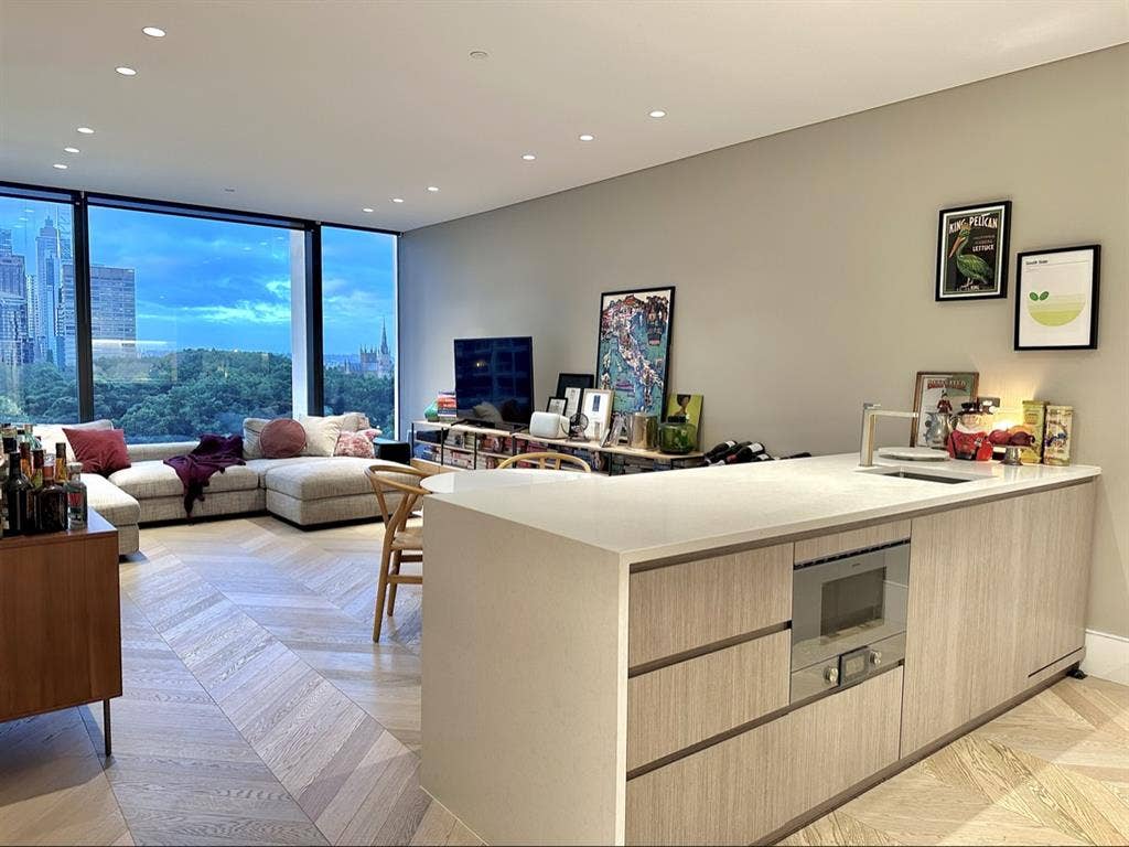 LUXE SYDNEY CBD HYDE PARK w VIEWS!