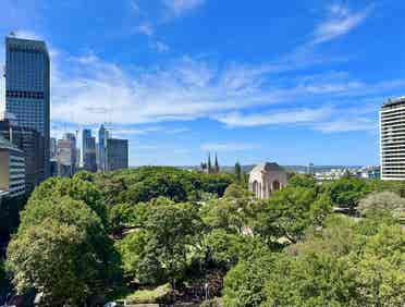LUXE SYDNEY CBD HYDE PARK w VIEWS!