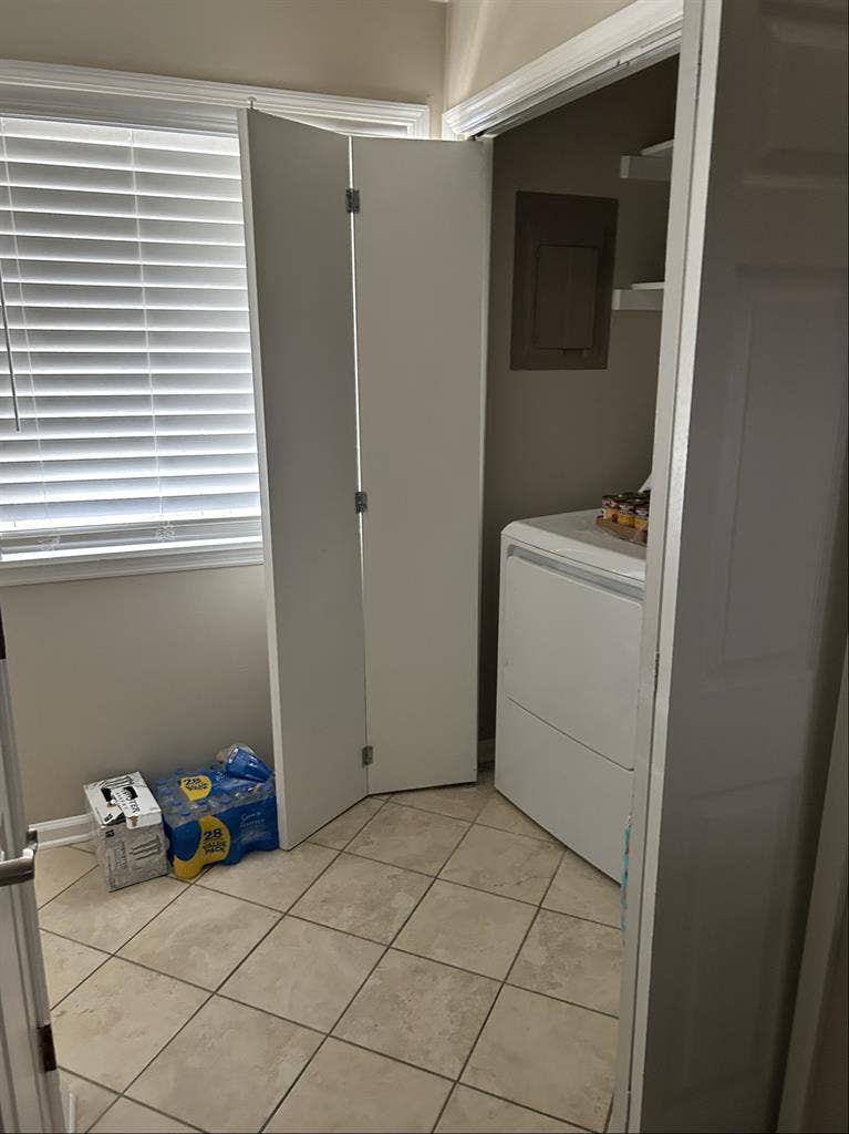 In need of a roommate