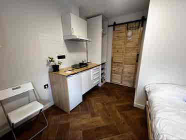 Independent room for short stay