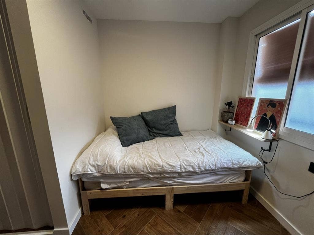 Independent room for short stay