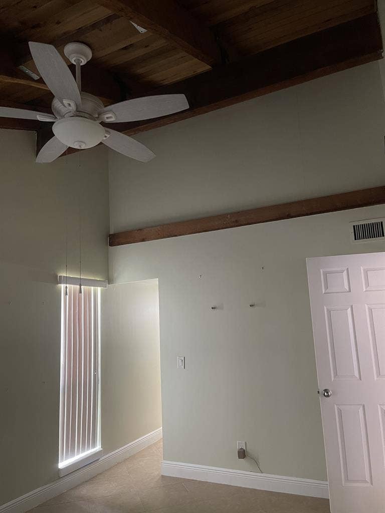 Master Bedroom w/ Private Bath