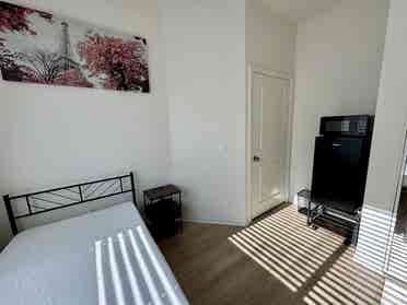 🌟 Private Room Fully Furnished 🌟