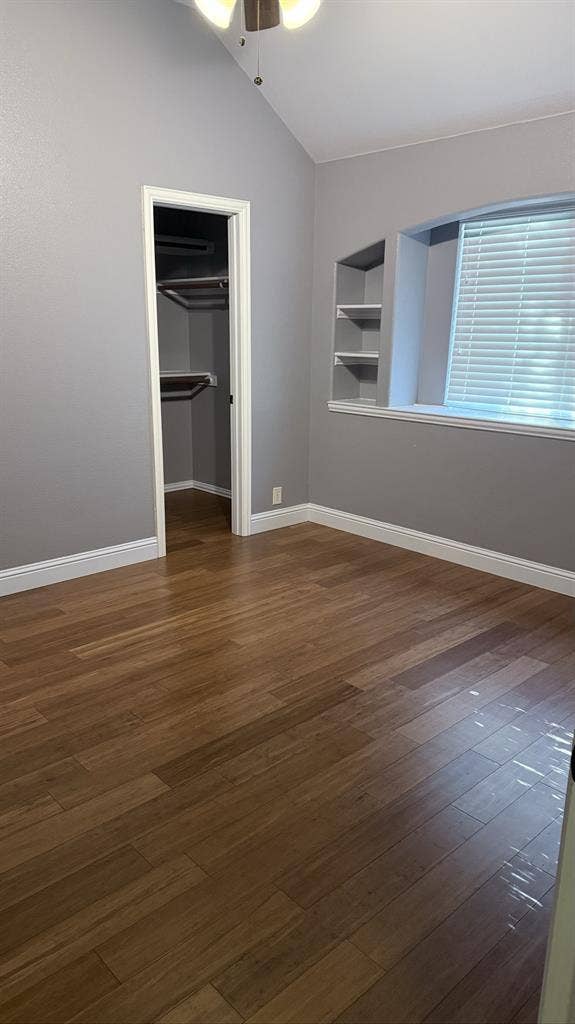 *ROOM FOR RENT: UNFURNISHED*