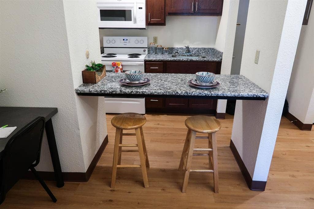 furnished B on Green St