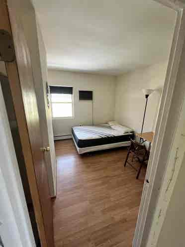 Room west New York