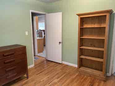 So. Pasadena area room w/bath