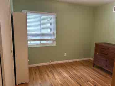 So. Pasadena area room w/bath