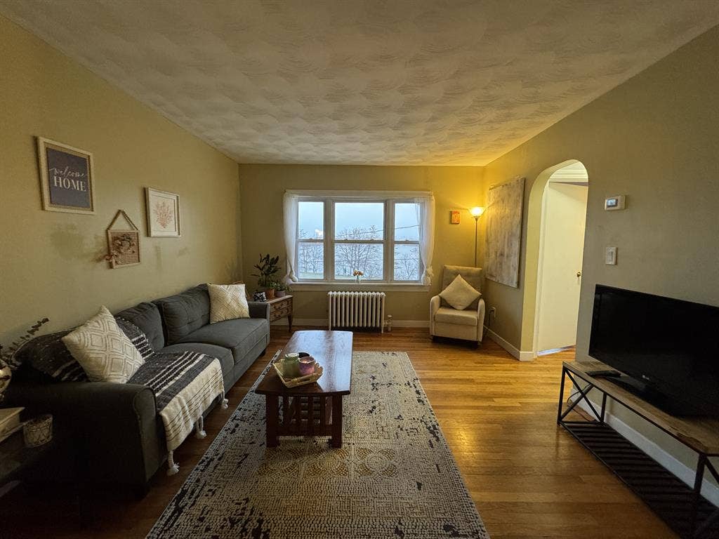 Summer sublet near Assembly Square