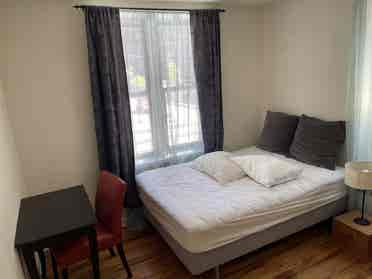 $ sf BeautyFurnished Bedroom