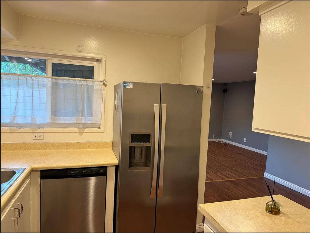 Fullerton Oasis,Private room