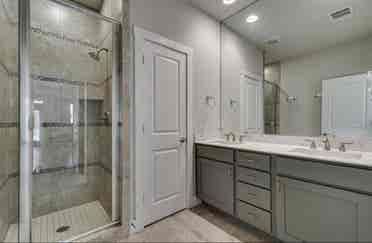Private Master Bedroom for Rent
