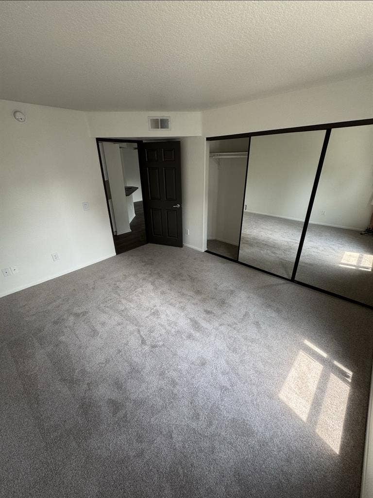 Private room for rent