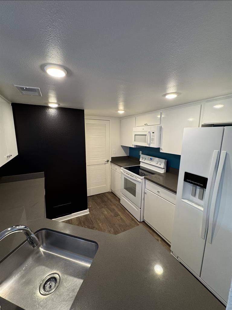 Private room for rent
