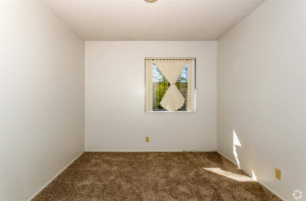 Room for Sublease and