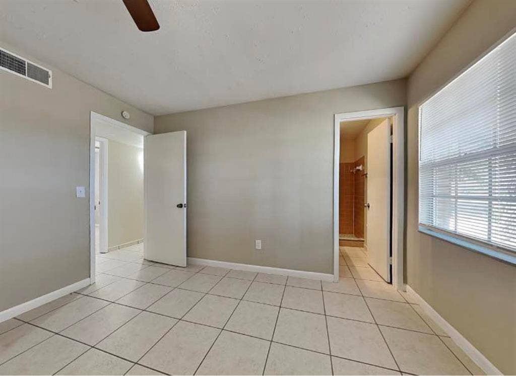 Beautiful comfy home for rent!