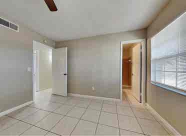 Beautiful comfy home for rent!