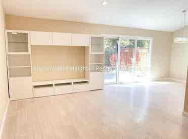 2 bedrooms available