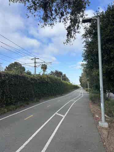 Bedroom Available for Rent-West LA