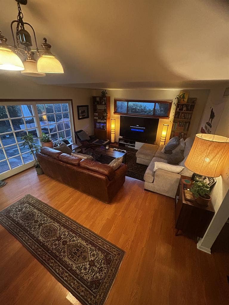 Bedroom Available for Rent-West LA