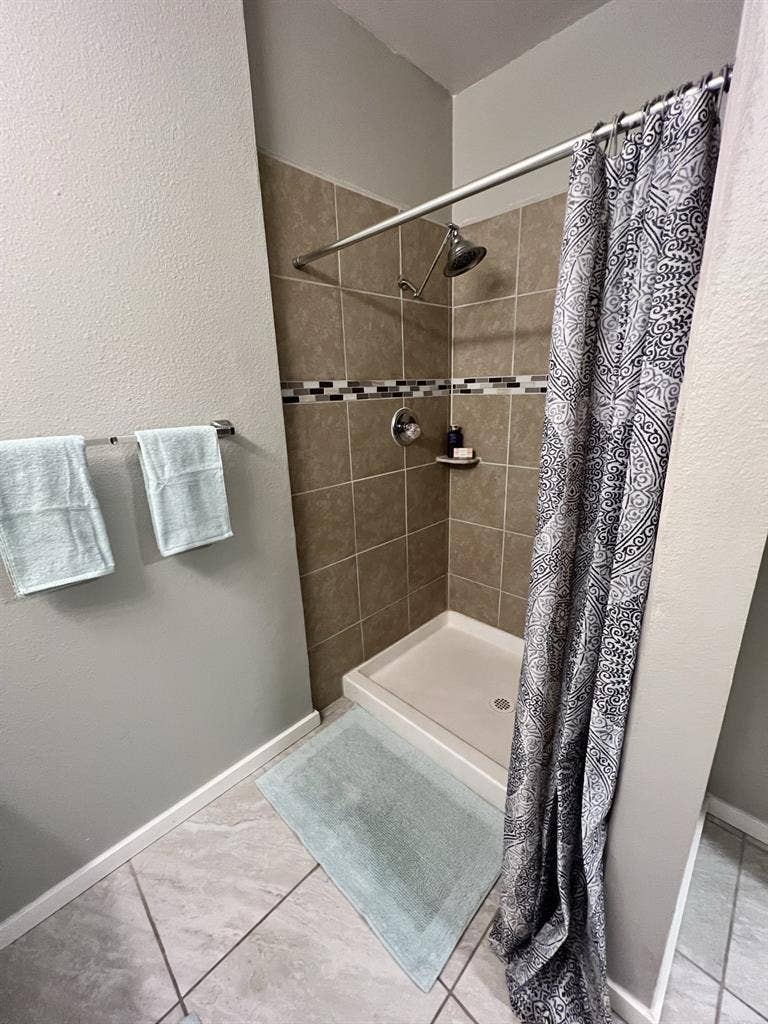 Private room and bathroom