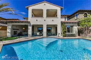 Summerlin Upscale Tranquil 
Home