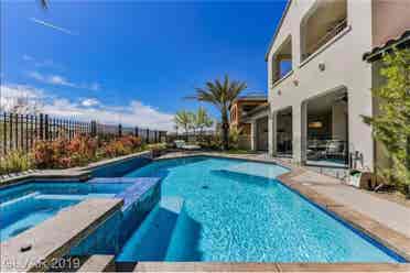 Summerlin Upscale Tranquil 
Home