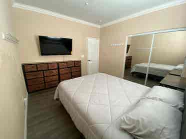 Private room in North Fontana