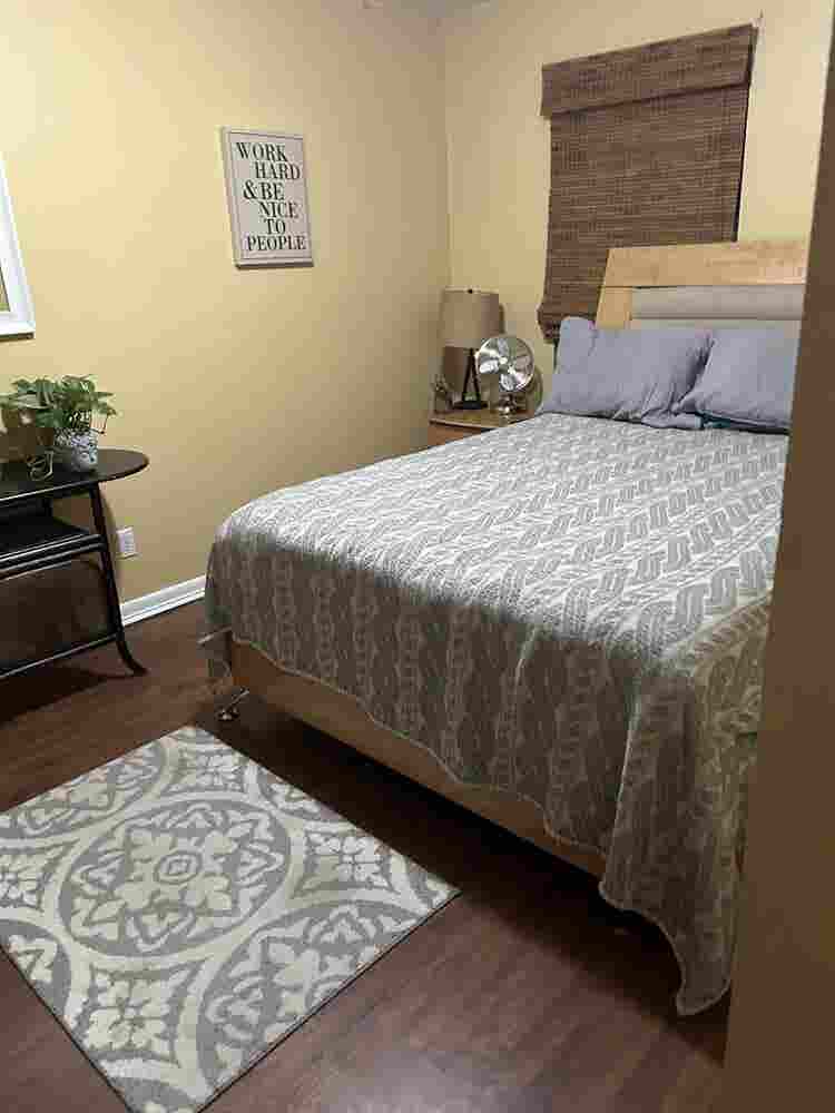 Large furnished room